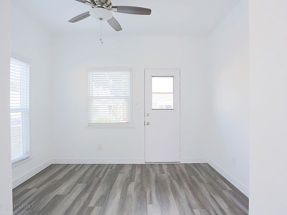 5th image of 3991 Denker Ave #3989