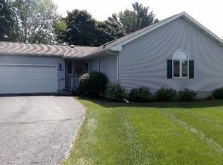 11635 Hawthorne Glen Dr, Grand Blanc, MI