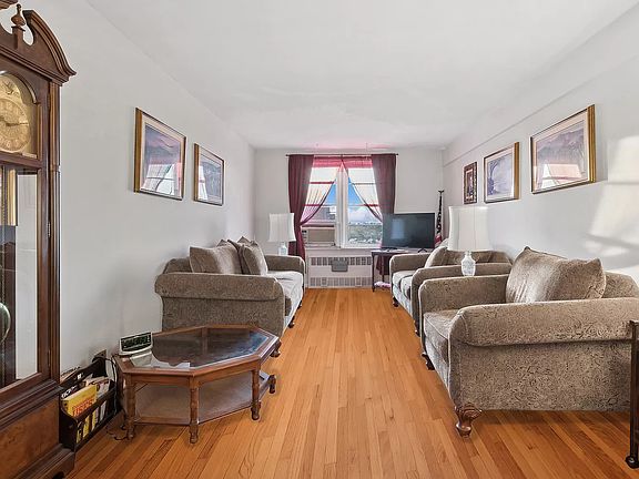 4th image of 33-45 90th St #6A