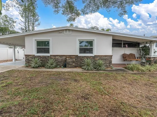 4201 DES MOINES STREET NE, ST PETERSBURG, FL 33703