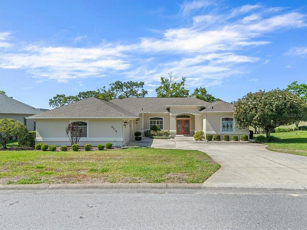 4 bed, 3.0 bath, 2463 sqft, $2,500 — Photo 3
