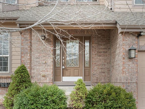 4th image of 3673 Goodwin St