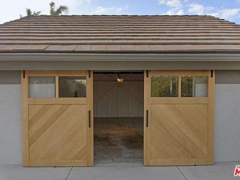 24728 Vantage Point Ter — Photo 36