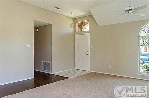 2nd image of 3805 Seville Ln