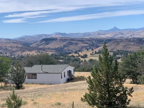 13233 Cod Dr, Montague, CA 96064