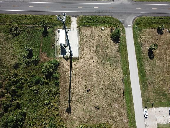 3rd image of 1016 Head Hunter Dr #55