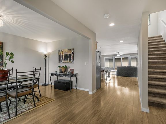 3rd image of 3561 E T St