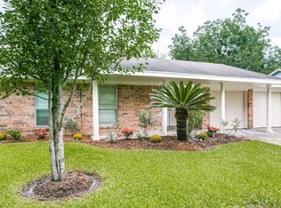 216 Oakwood St, League City, TX 77573