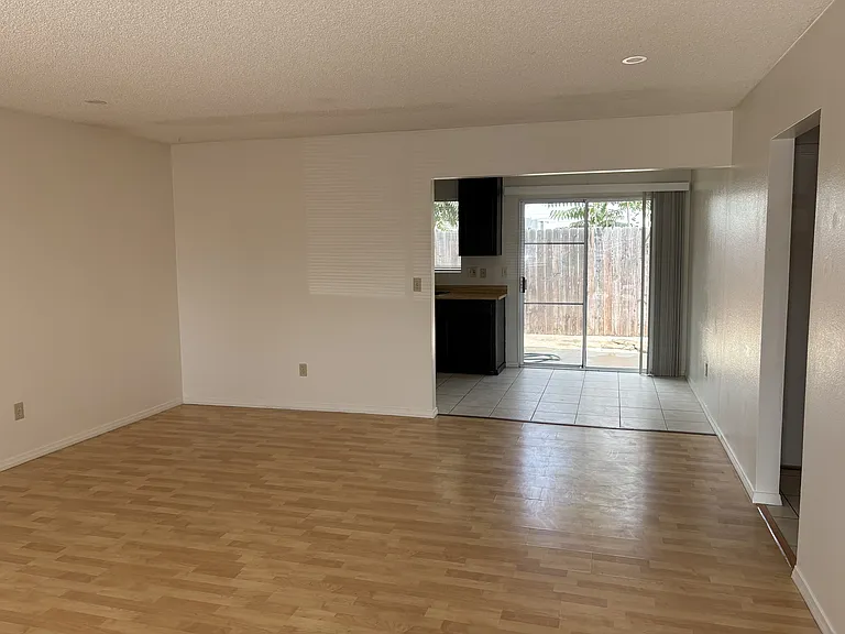26334 Cypress St #A — Photo 13