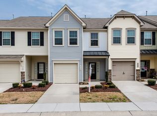 310 Leighann Ridge Ln, Rolesville, NC 27571