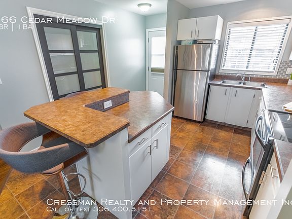 3rd image of 166 Cedar Meadow Dr