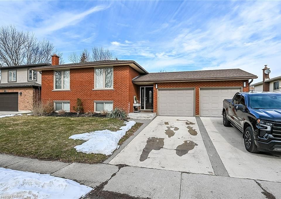 1st image of 14 Max Webster Rd