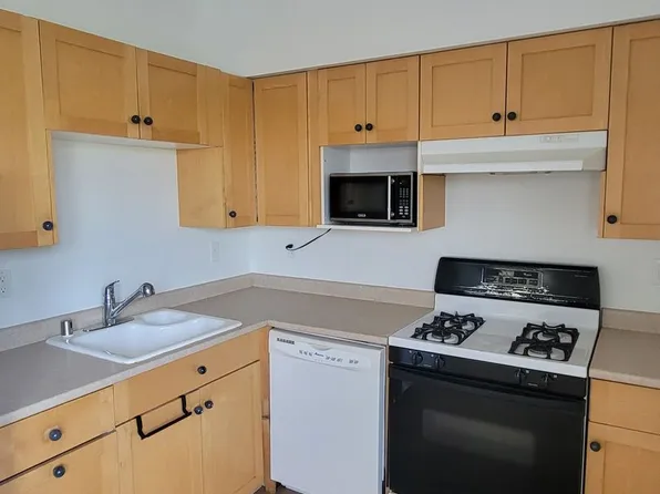 4020 Byron Ave, 4020 Byron Ave #201, Bellingham, WA 98229