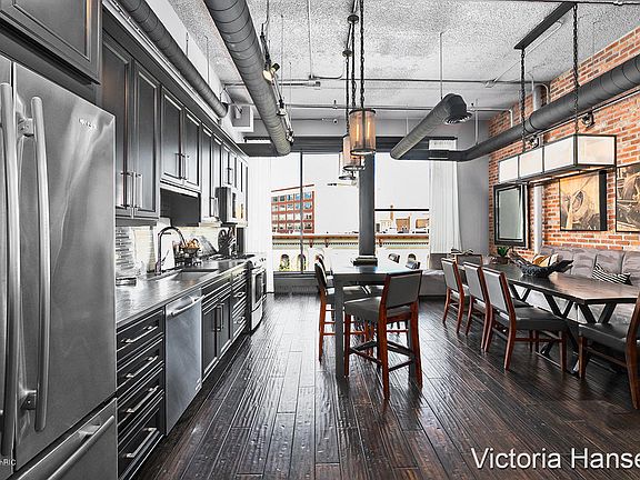 5th image of 49 Monroe Center St NW #7