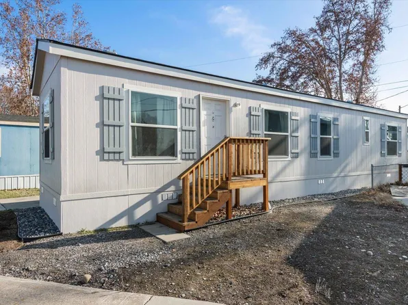 56 Compton Ln, Richland, WA 99354