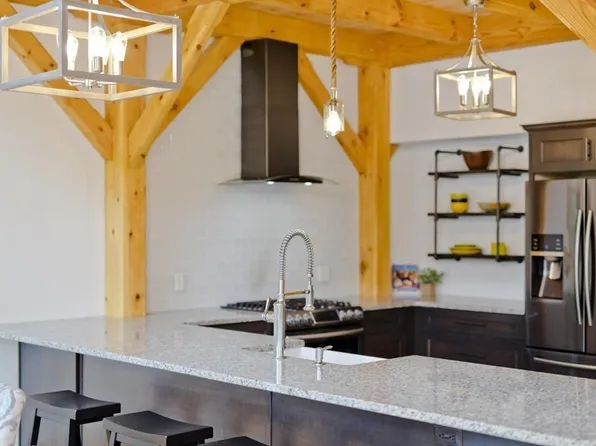 112 Brook Ln, Tolland, MA 01034