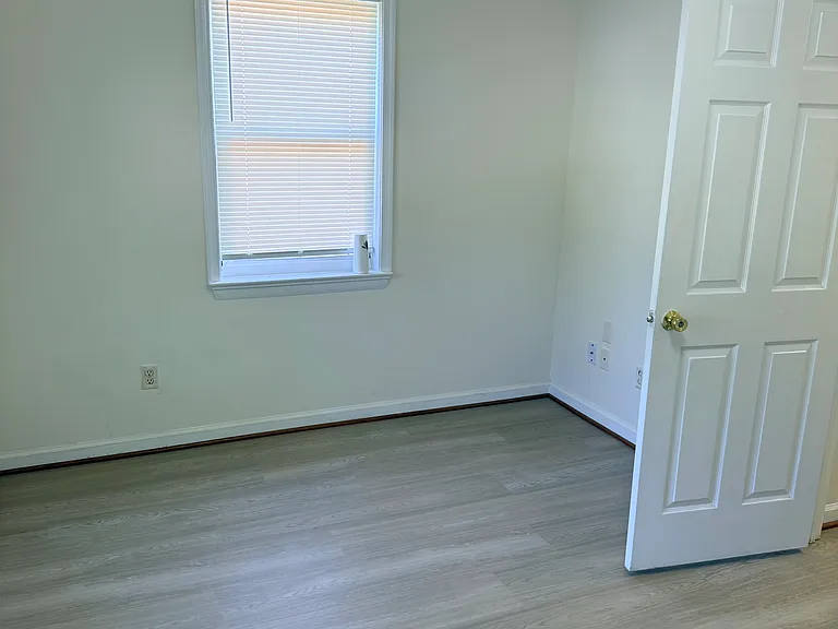 8238 Wycliffe Ct #4 — Photo 7