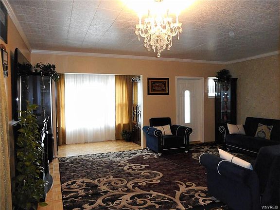 3rd image of 49 Sunnyside Pl