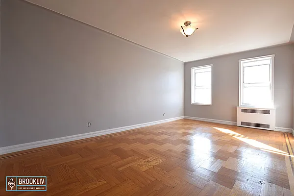 Rented by null | media 34