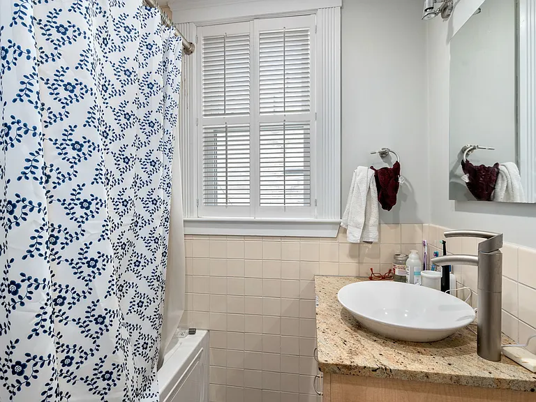 48 Francis St #2 — Photo 14