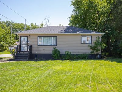 17632 S Miles Rd, Cleveland, OH, 44128