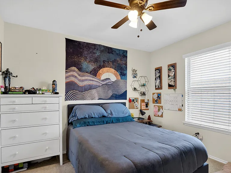 521 Staton St — Photo 25