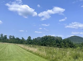 185 Concord Dr, Morehead, KY 40351