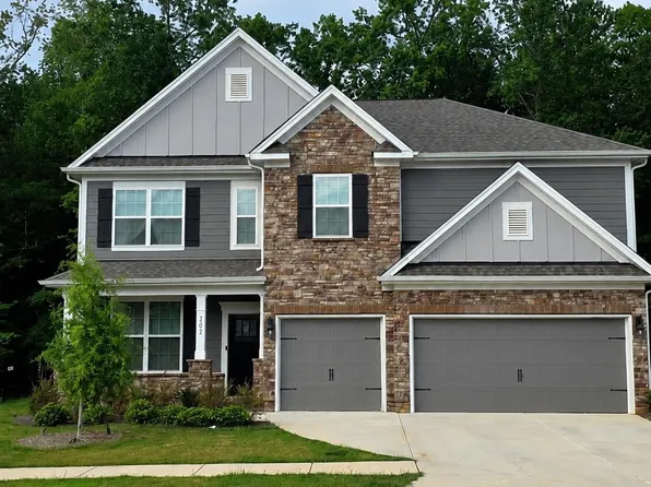7027 Sylvan Retreat Dr, Denver, NC 28037