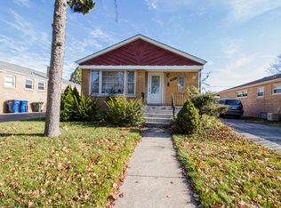 9211 S Hamlin Ave, Evergreen Park, IL