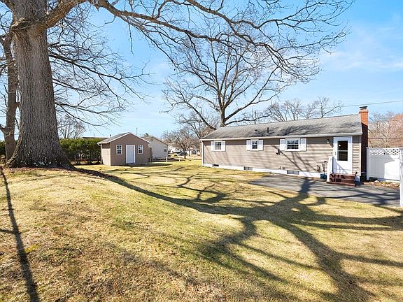 5th image of 39 Dixie Ter