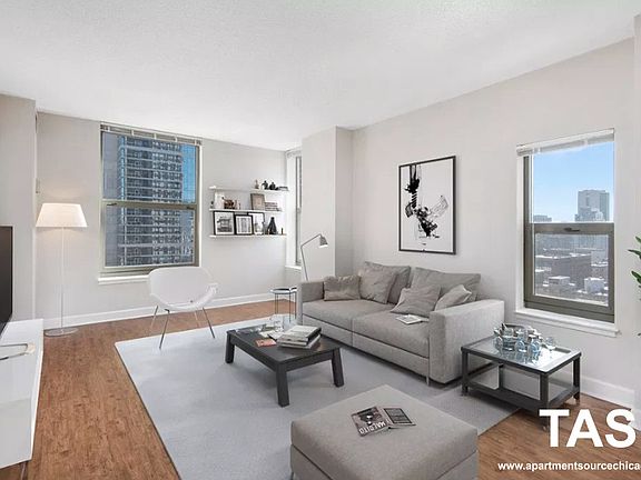 2nd image of 100 Dnp West Chestnut St #2402
