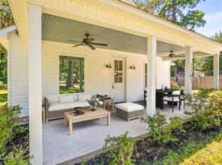 2502 Black Oak Cir, Beaufort, SC 29902