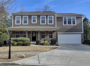 5525 Summer Creek Ct, Buford, GA 30518