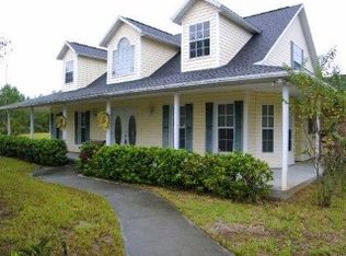 4401 Windsor Ct, Mims, FL 32754