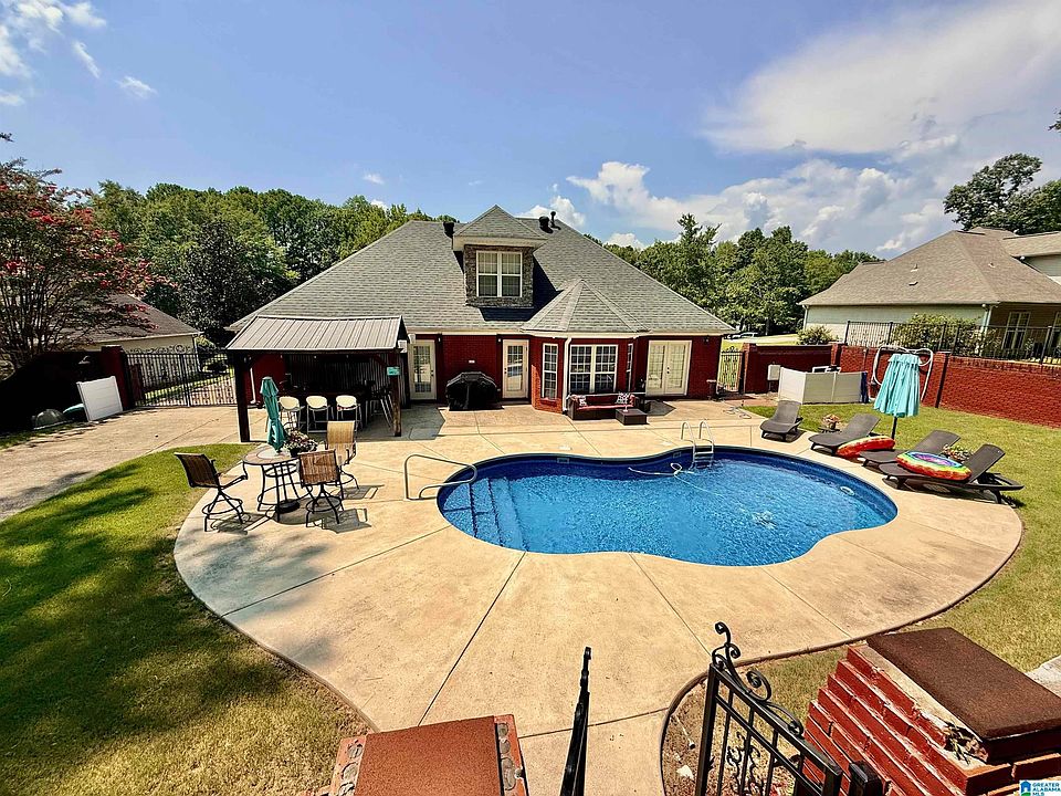 2nd image of 508 Sugarberry Dr