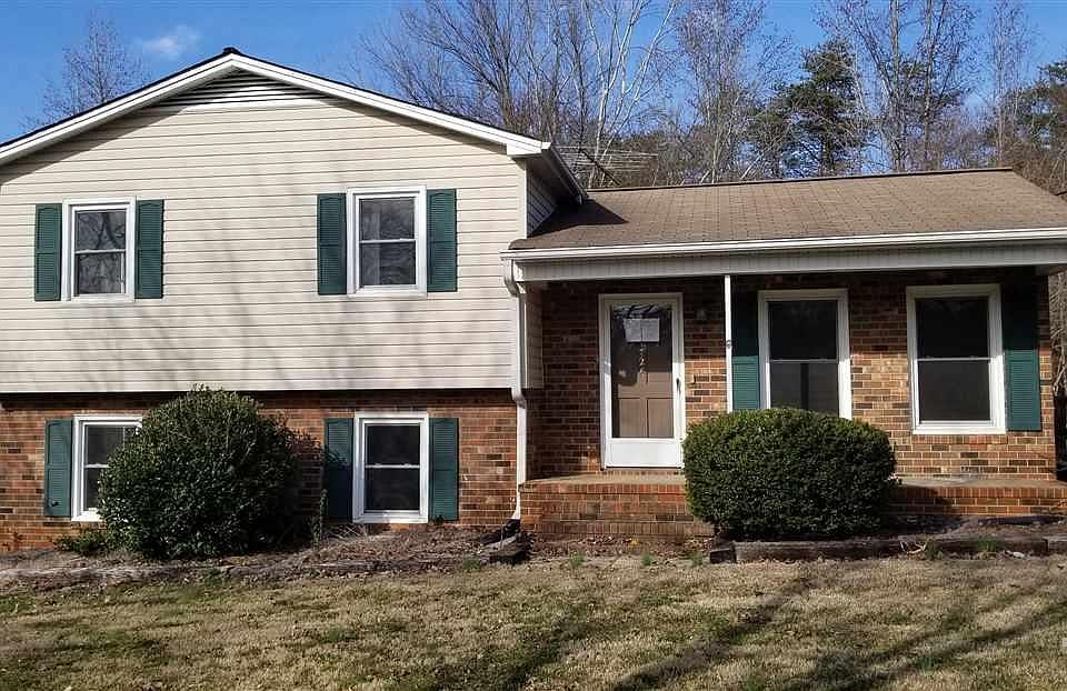 1st image of 1726 Laurie Dr
