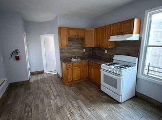 194 W Broadway #5D, Paterson, NJ 07522