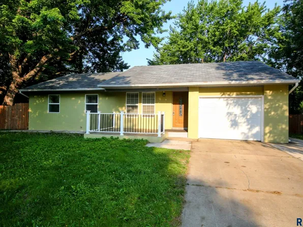 3601 S Holbrook Ave, Sioux Falls, SD 57106