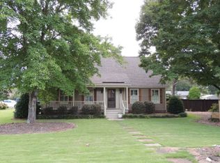 341 Edgeview Ave, Trussville, AL 35173