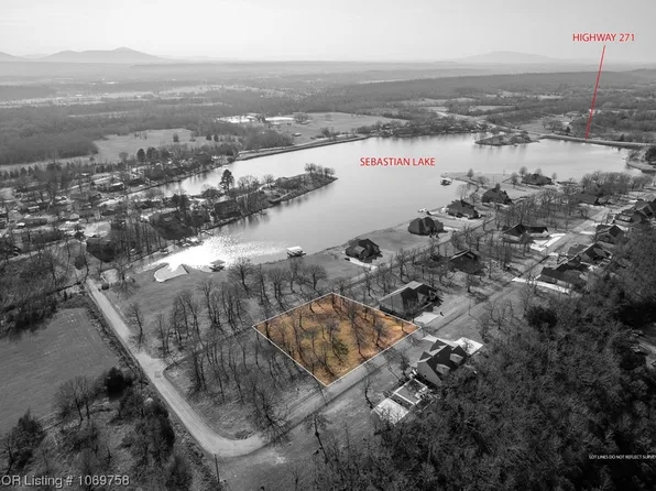 Crestline Dr, Hackett, AR 72937