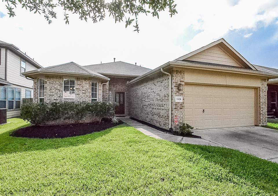 1st image of 7826 Meandering Oak Ln