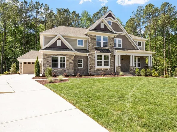 136 Ogden Cir, Clayton, NC 27527