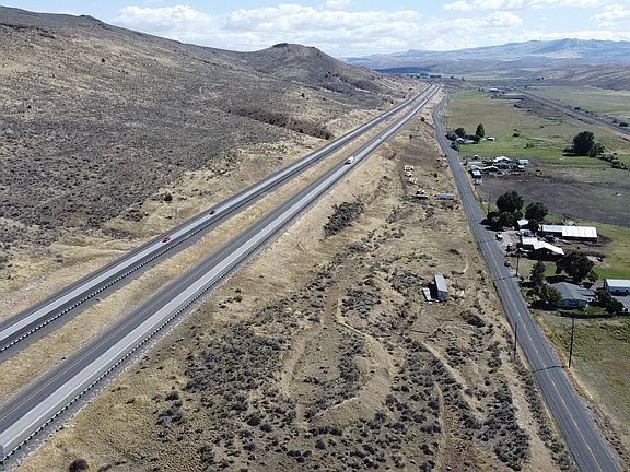2nd image of 39887 Old Highway 30