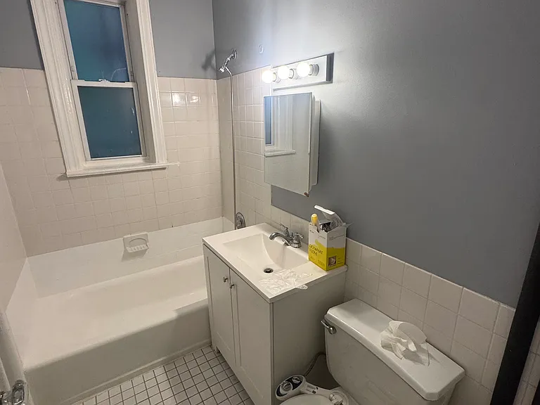 259 Knox Ave #B — Photo 7