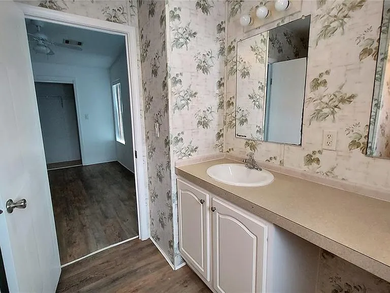 2346 Druid Rd E #1106 — Photo 14
