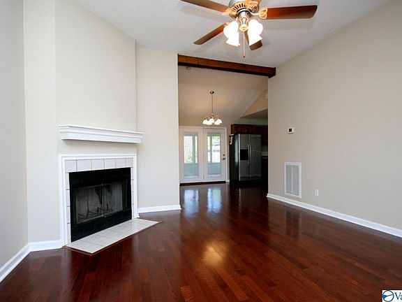 3rd image of 210 Knox Creek Trl NW