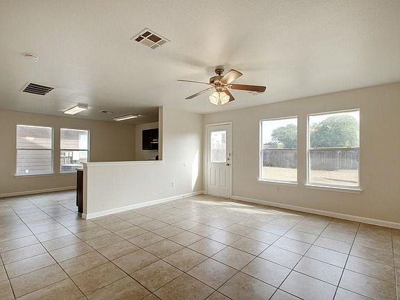 5th image of 12540 Campana Dr