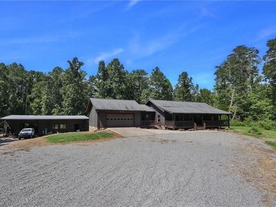 1816 Mahaney Rock Rd, Yadkinville, NC, 27055