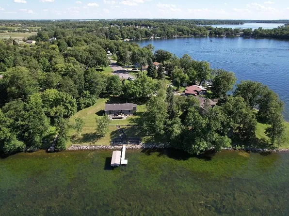 616 E Lake Cowdry Rd NW, Alexandria, MN 56308