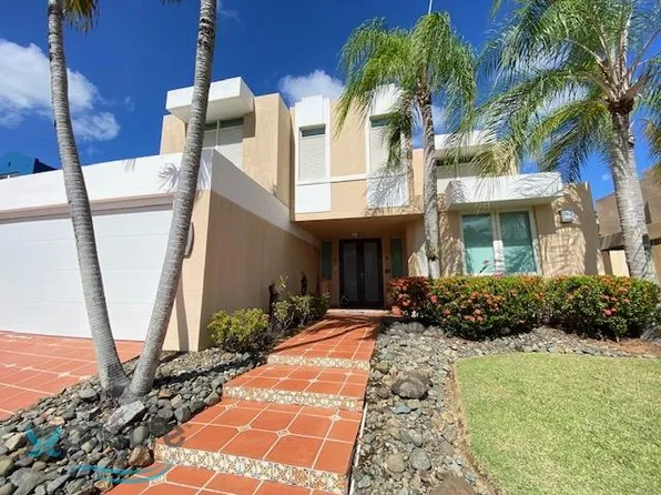 302 Via Alcazar, Guaynabo, PR 00969